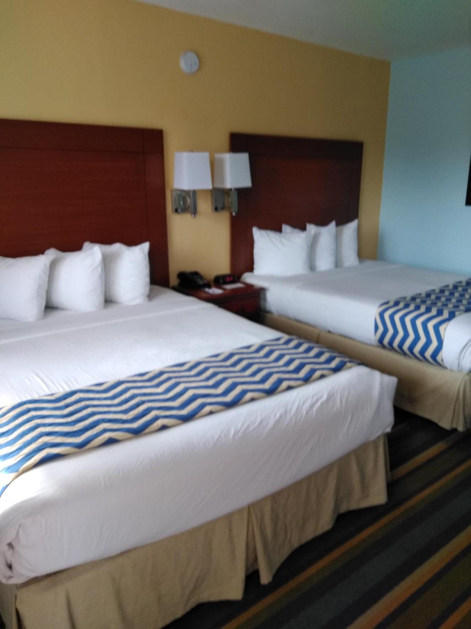 ทราเวลลอดจ์ บาย วินด์แฮม บิชอป Hotel ภายนอก รูปภาพ